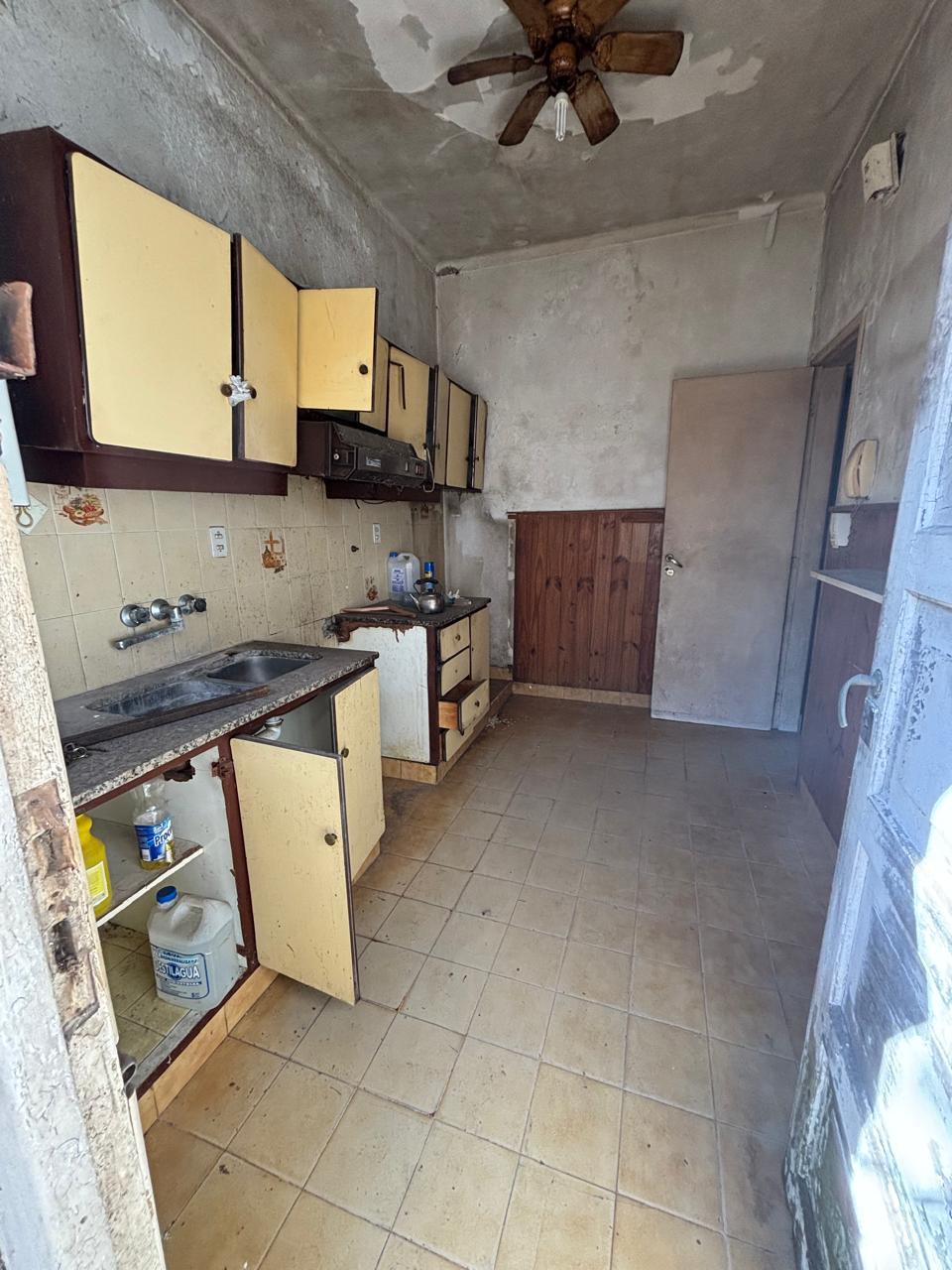 Venta de casa de 3 ambientes en Constitución