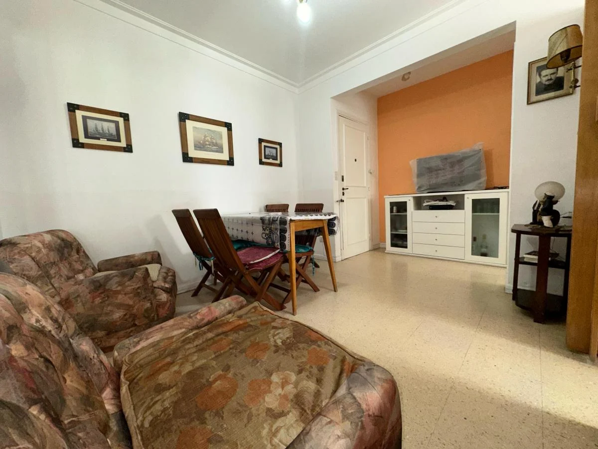 Venta Departamento 2 Ambientes al contrafrente - Edificio Frente al Mar 