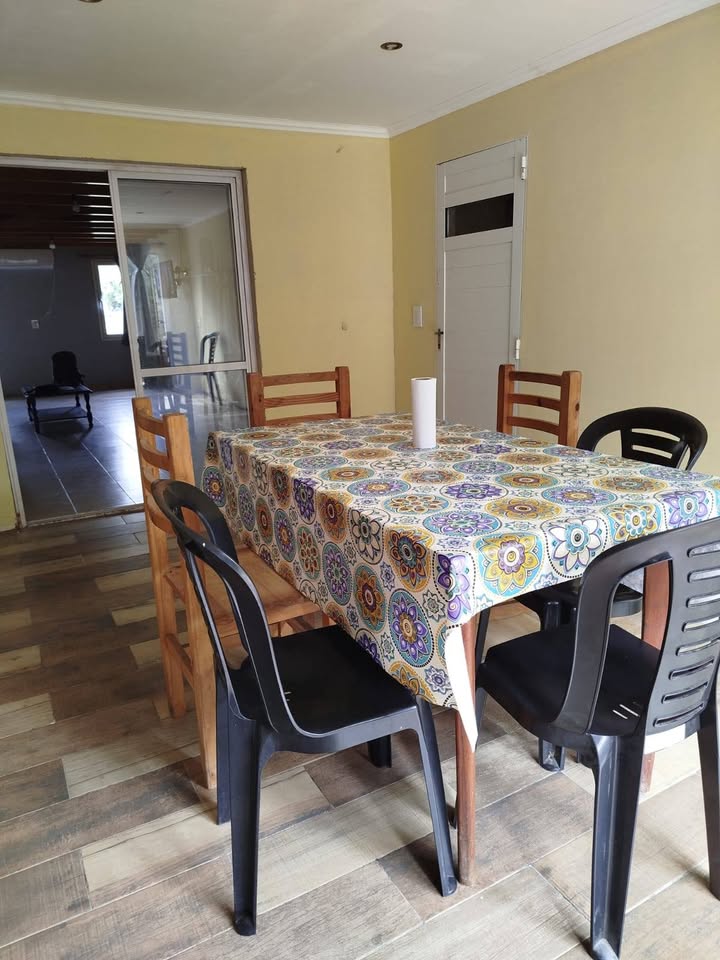 Venta Casa de 3 Ambientes Zona Alfar