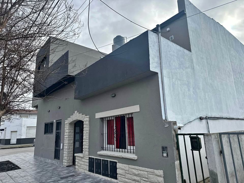 Venta de PH de 2 ambientes en zona Don Bosco