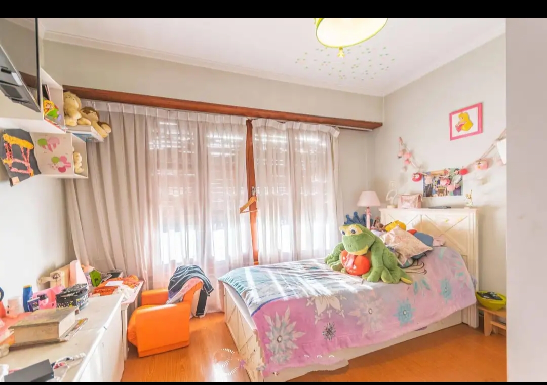 Venta de casa 5 ambientes en Zacagnini